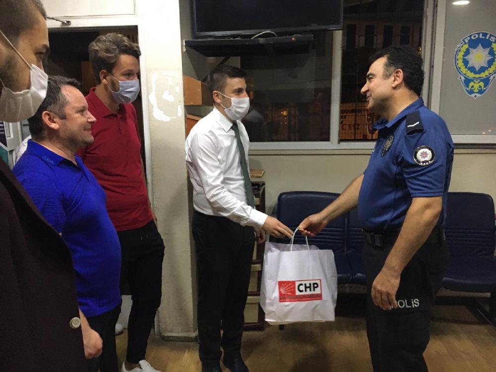 CHP’den Selimpaşa’ya gece çıkarması