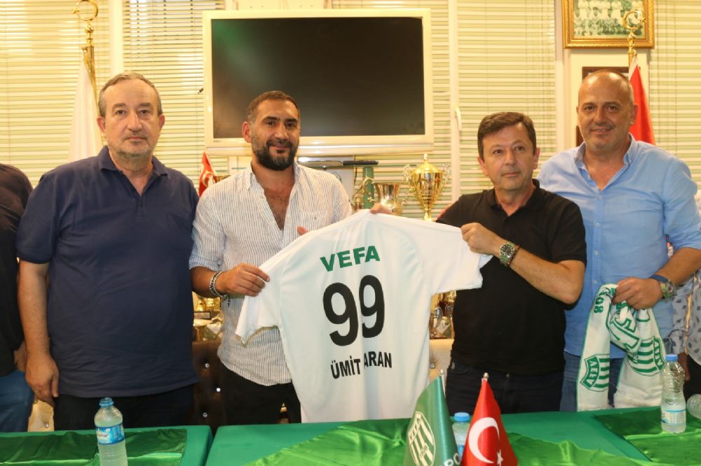 Ümit Karan Vefa’da futbola geri döndü