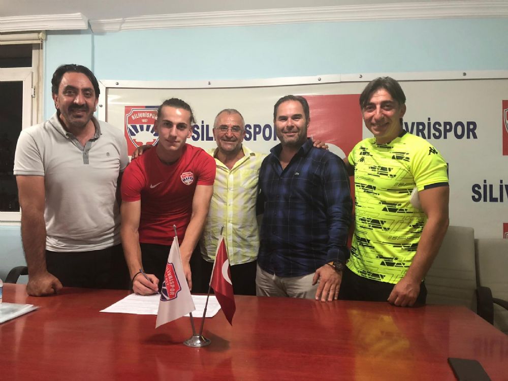 Genç stoper Silivrispor’da