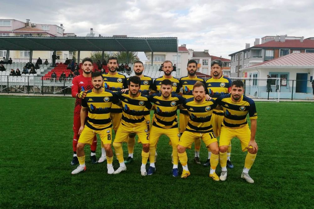 İstanbul Sinopspor ilk maçı farklı kazandı