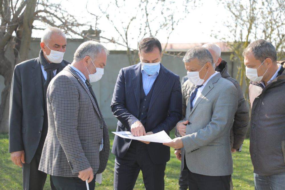 Başkan Yılmaz, Ortaköy’de Kapalı Pazar Yeri alanını inceledi