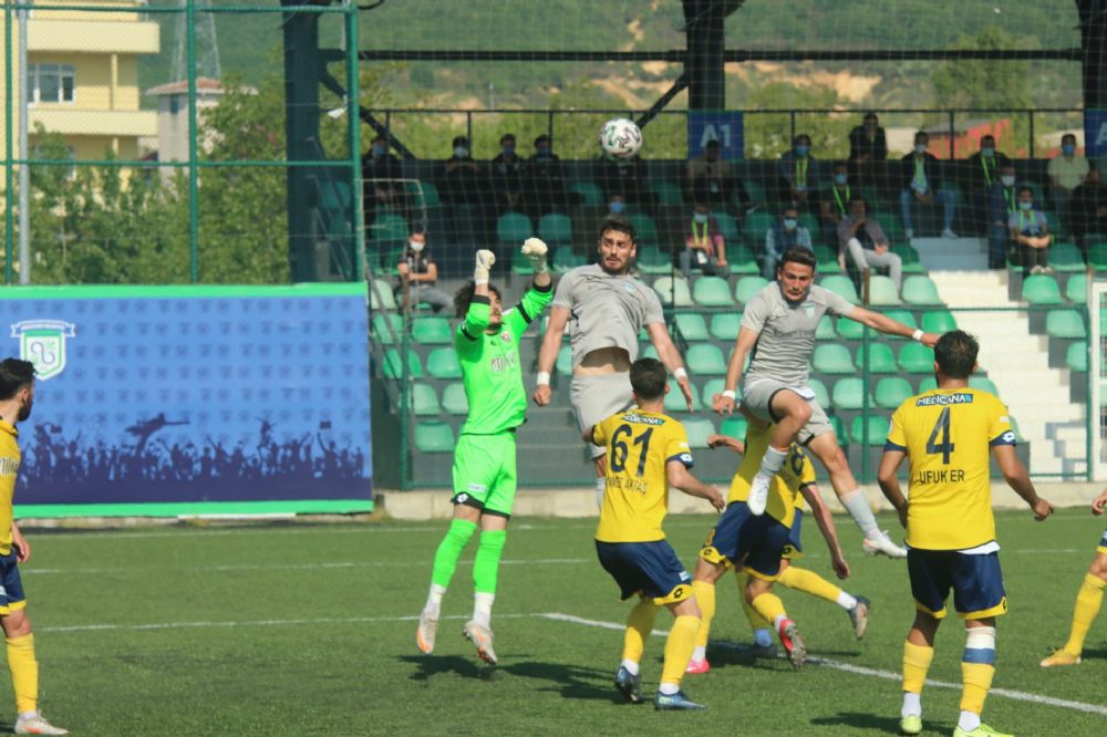 Arnavutköy turu İzmir’e bıraktı 1-1