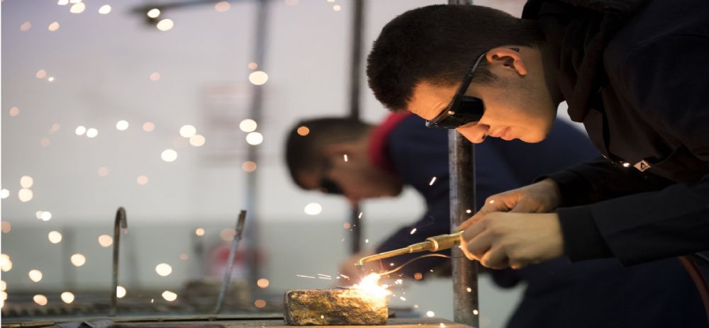 Yazılım ve Kaynakçılık Bölümlerini tercih eden öğrencilere burs ve istihdam müjdesi