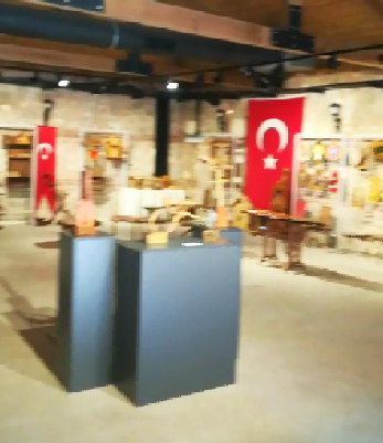 Oğuz Aral Sanat Galerisi’nde Geri Dönüşüm Sergisi açıldı