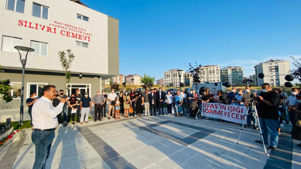 Sivas Madımak’ta yitirdiğimiz canlar anıldı