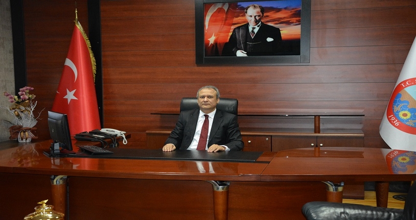 Kaymakam Partal’a Fahri Hemşehrilik Beratı verildi