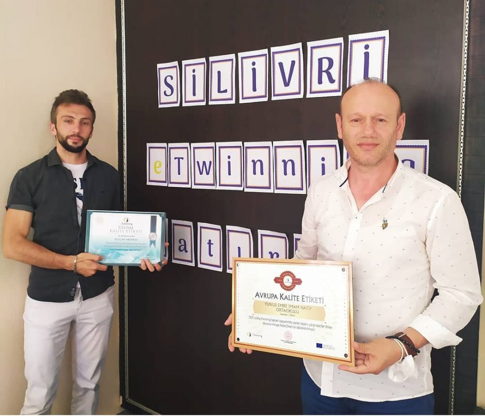 Yunus Emre İmam Hatip Ortaokulu’na Avrupa Kalite Etiketi ödülü