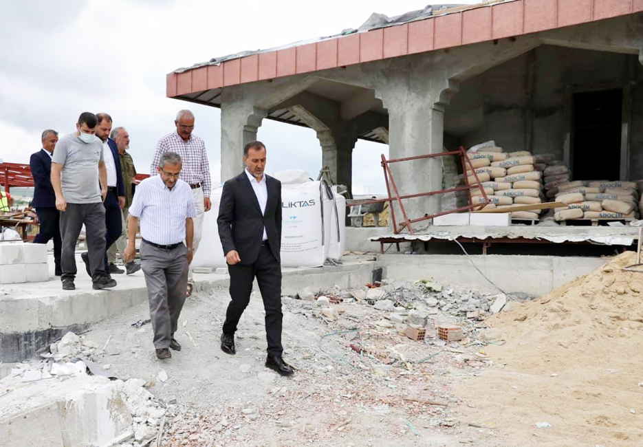 Yılmaz’dan hayırsever Cevat Eriş’e ziyaret