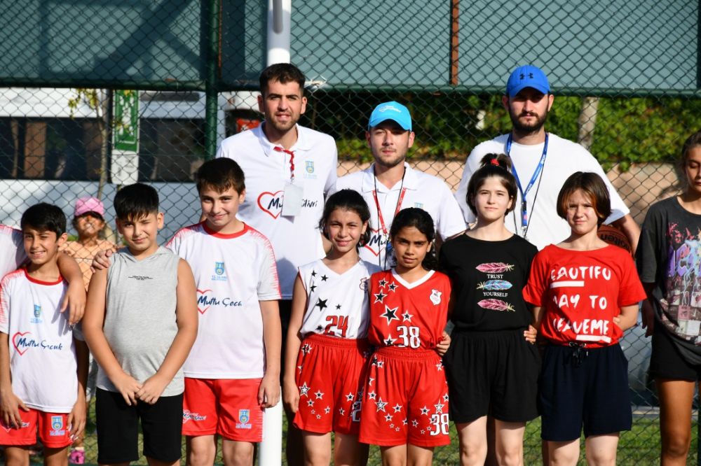 Ödüllü turnuvalar çekişmeli mücadelelere sahne oluyor