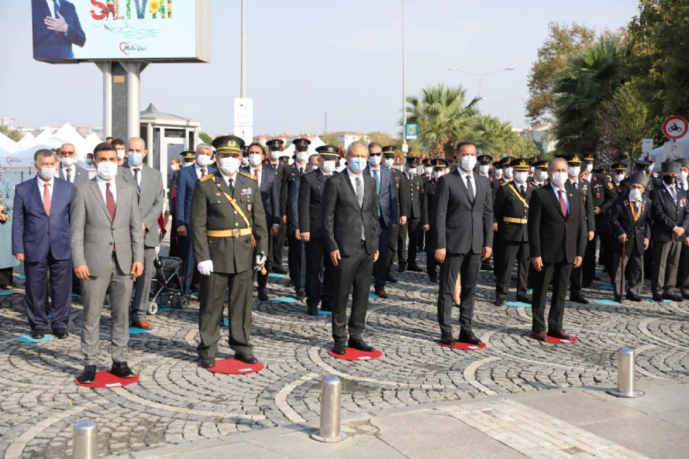 “Sadece düşman mağlup edilmedi, Türkiye Cumhuriyeti’nin temelleri atıldı”