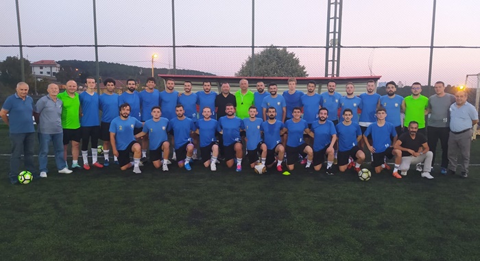 İstanbul Mesudiyespor top başı yaptı