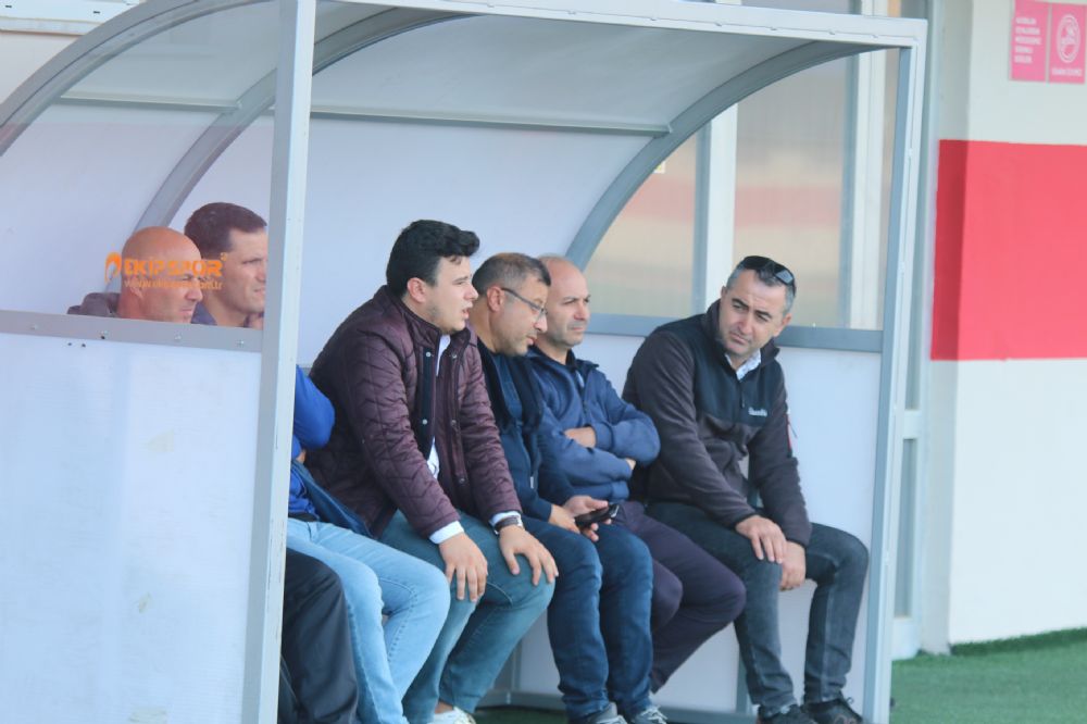 Silivrispor’da hazırlık maçına ilgi yoğundu