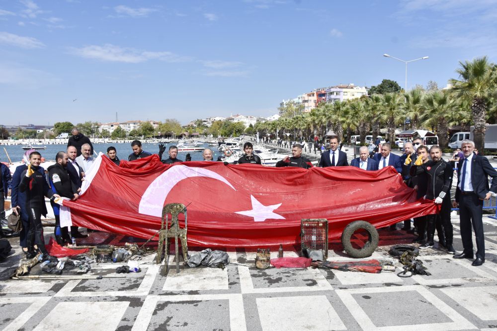 “Çevre ve doğa sorunlarıyla topyekûn mücadele gerekli”