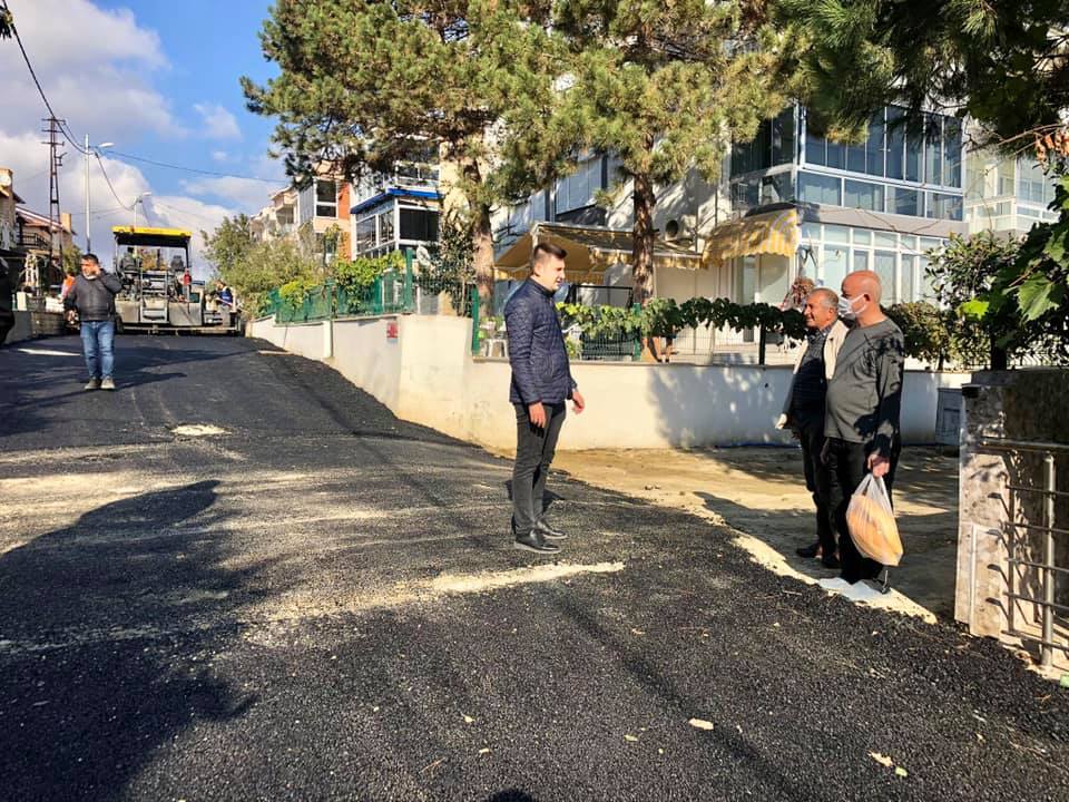 Esen, Selimpaşa’daki asfalt çalışmalarını inceledi