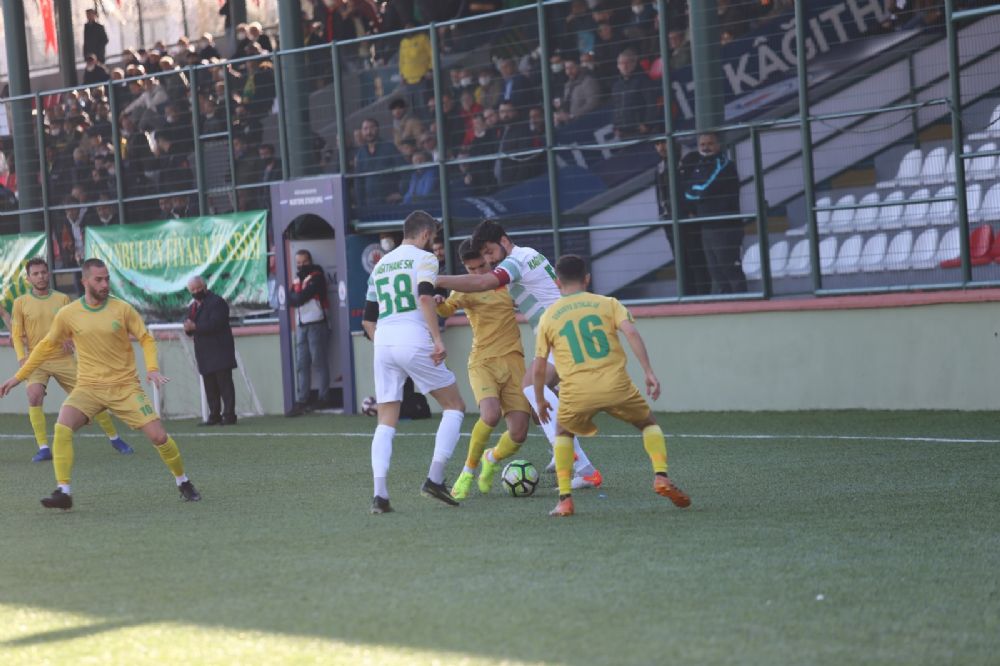 Nurtepe’deki zorlu maçı İstiklalspor kazandı