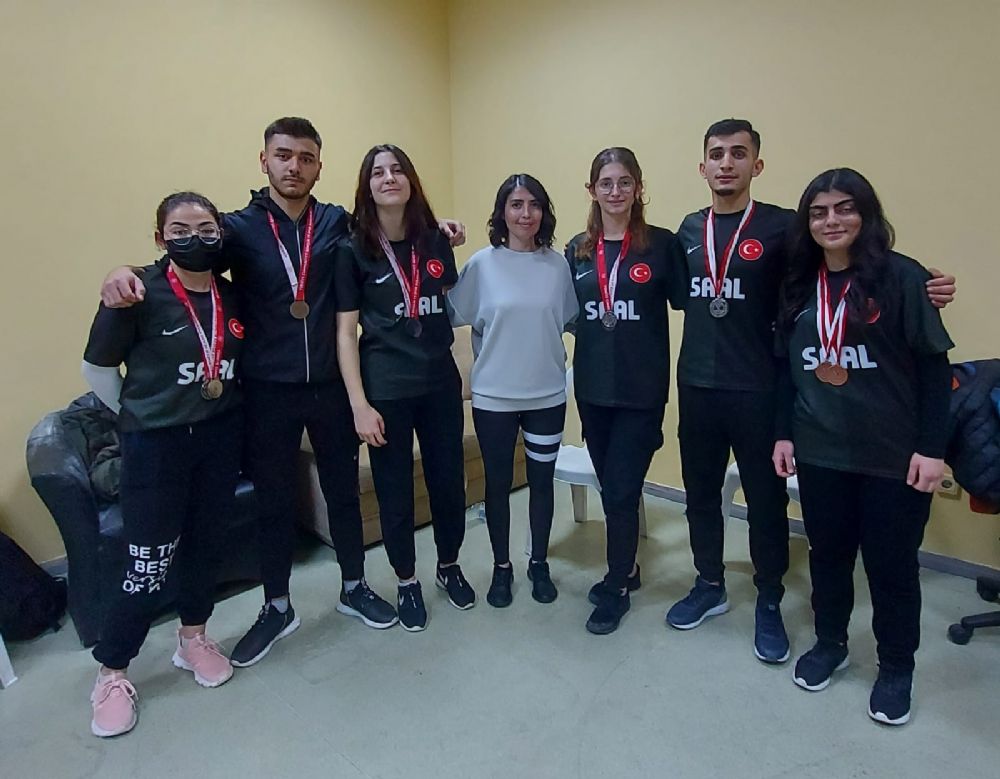 Atatürk Anadolu Lisesi’nden büyük bir spor başarısı daha