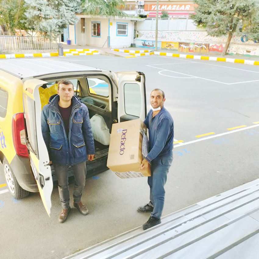 Piri Paşa İlkokulu’ndan kardeş okullarına yardım