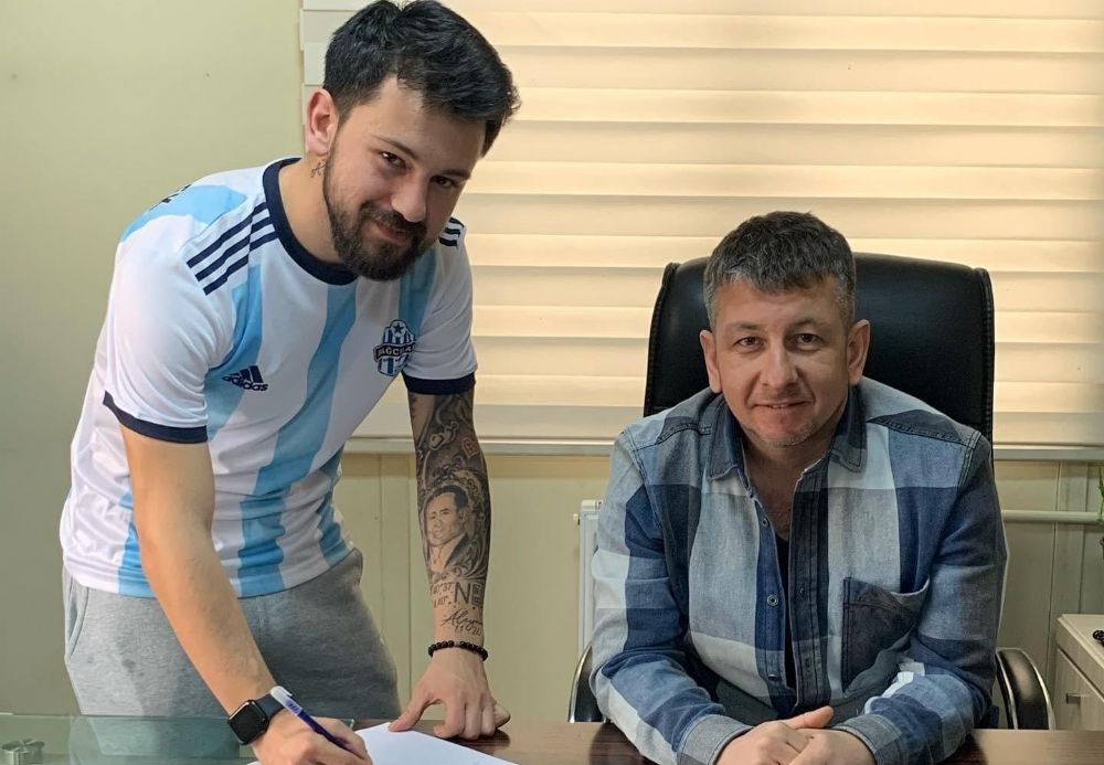 Doğan Seçkin Bağcılarspor için amatöre döndü