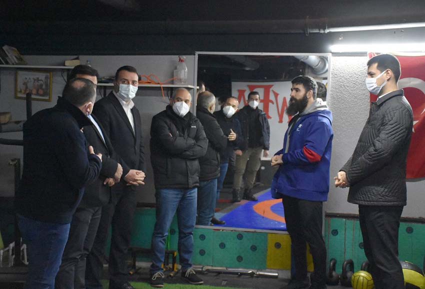 Eski Spor Bakanından İsmet Karabulut’a ziyaret