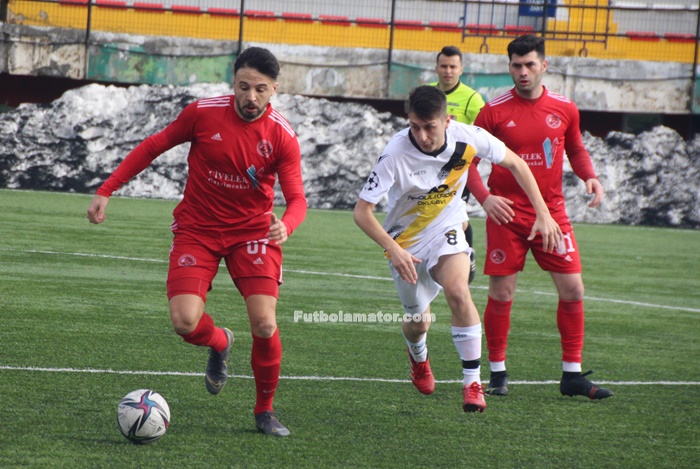 Çekmeköy puan farkını açmaya başladı