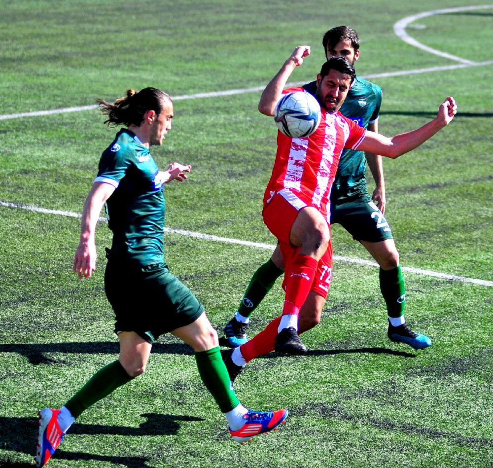 Büyükçekmece Tepecikspor, tutulmuyor: 4-1