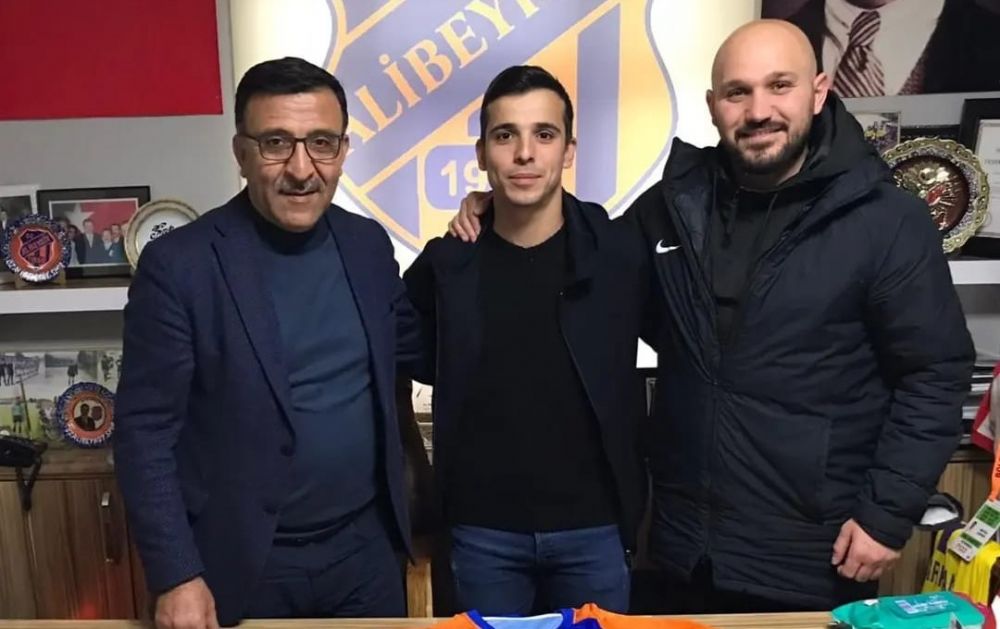 Öz Alibeyköyspor orta sahasına dinamo geldi