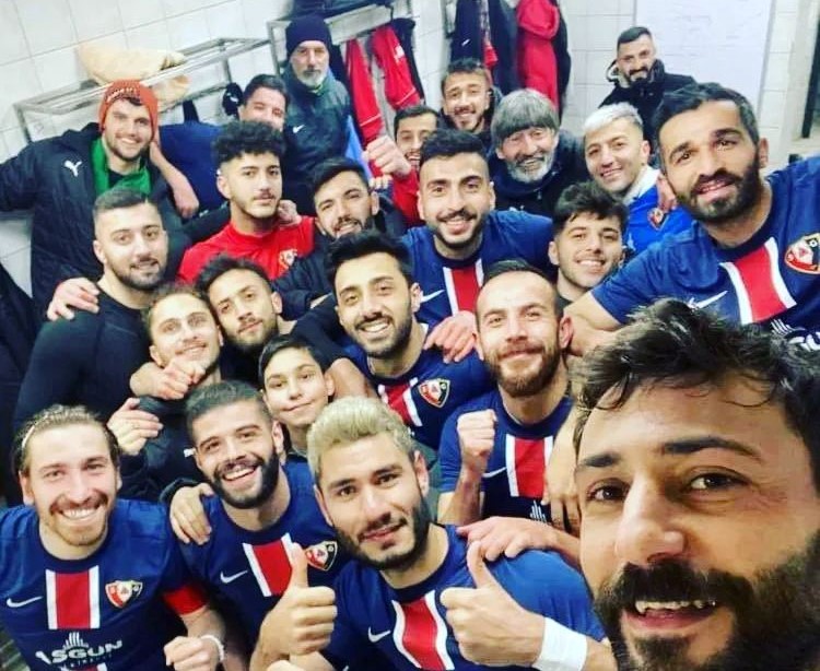 Sultangazispor kısa kesti