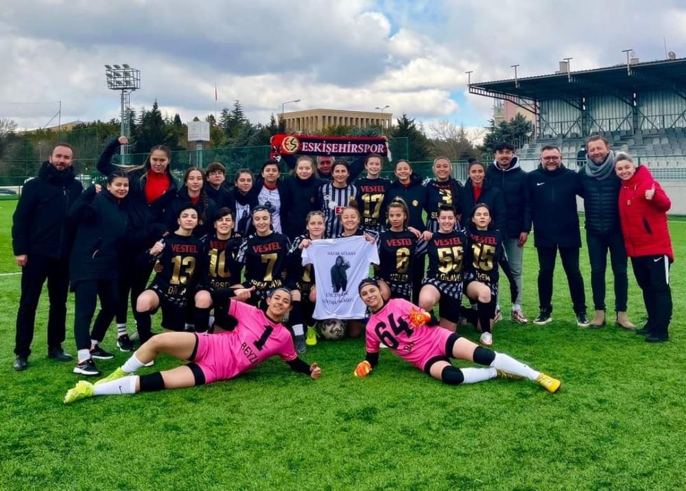 Eskişehirspor ilk maçını 24-0 kazandı