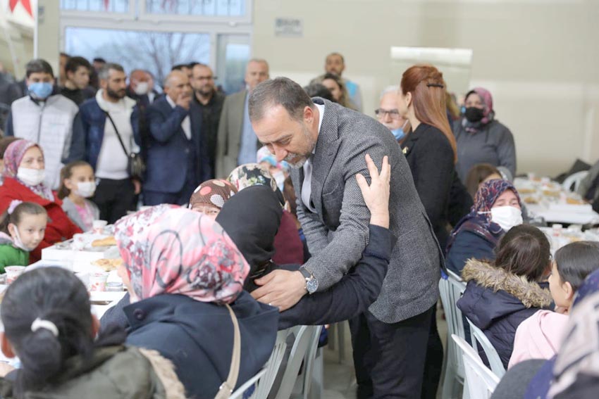 Yılmaz: Ramazan gönül almanın zamanıdır