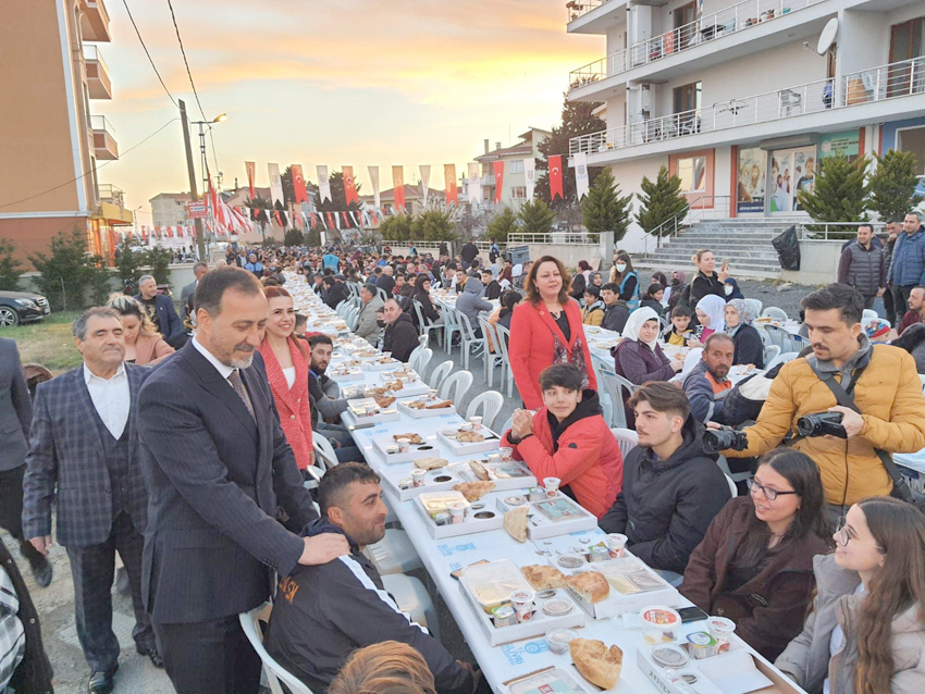 Selimpaşa Yoğurthane’de 4 bin kişilik iftar