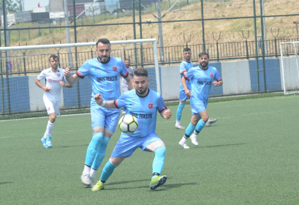 Lider Kanarya Azimspor farka koştu (5-1)