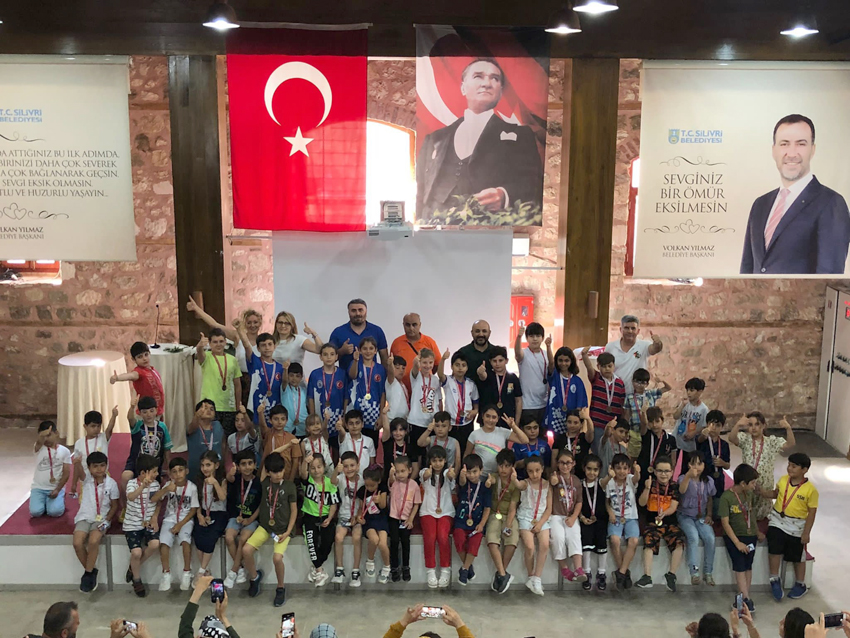 Eğitimler Satranç Şenliği ile tamamlandı