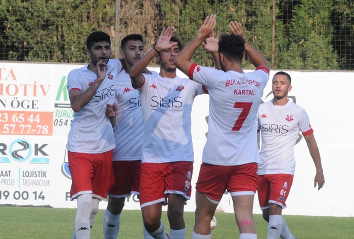 Bulvarspor Belediye Derince'yi tek golle geçti