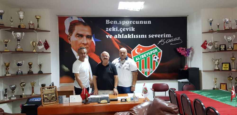 İlhan Tekin Alibeyspor’da