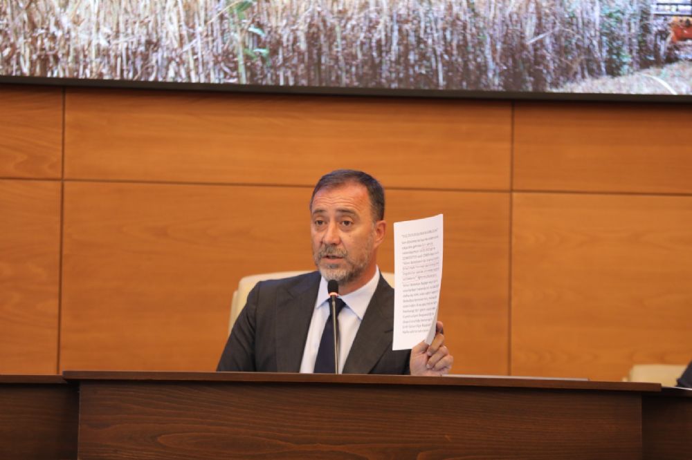 “CHP’nin ilçe başkanı çalışma arkadaşlarımdan özür dileyecek!”
