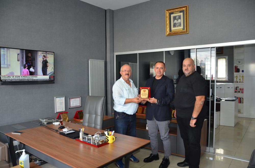 Erkan Umuç’tan Alibeyspor’a destek