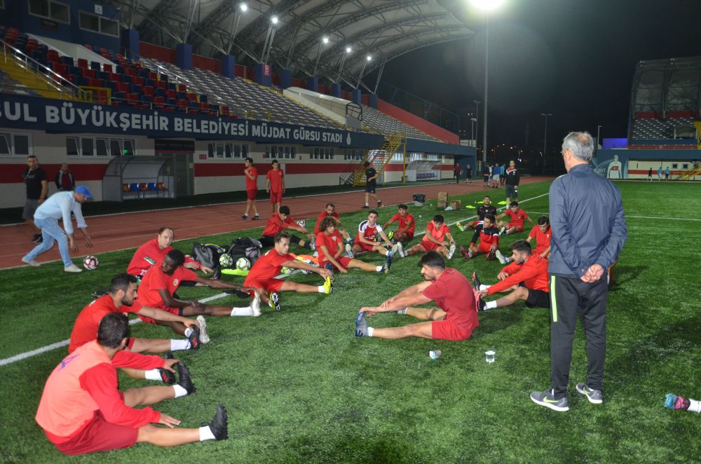 Alibey’de idmanlar sert geçiyor
