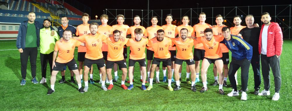 Ve Selimpaşaspor sahaya indi