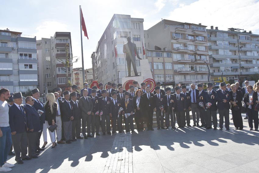 Esen: Gazilerimiz tarihimizin yaşayan kahramanlarıdır