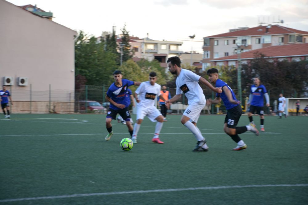 Sefaköy Kartal,  Yücepor’a takıldı 2-3