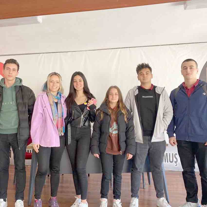 Mezun öğrenci Sima Aksakal tecrübelerini paylaştı
