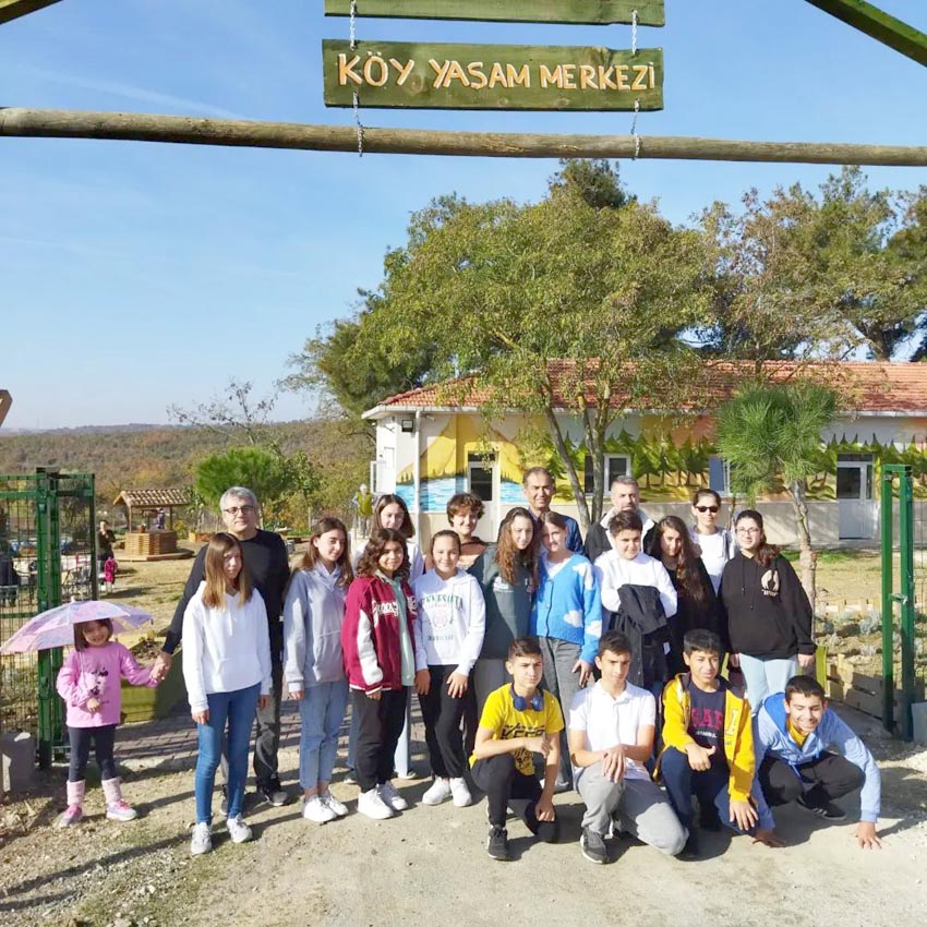 Büyük Sinekli Köy Yaşam Merkezi’nde Matematik Kampı