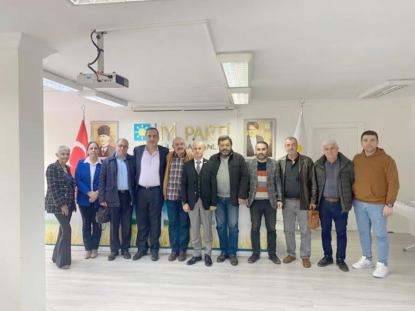 İYİ Parti İlçe Başkanına ziyaret akını