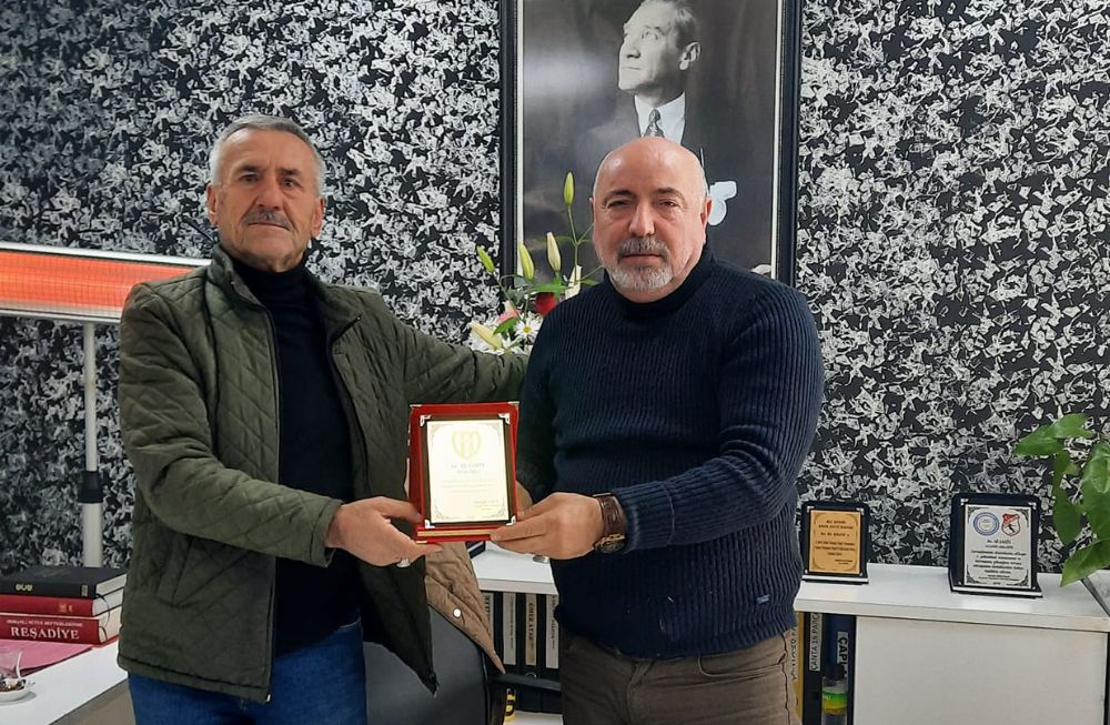 Ali Şahin, Alipaşaspor’a sponsor oldu