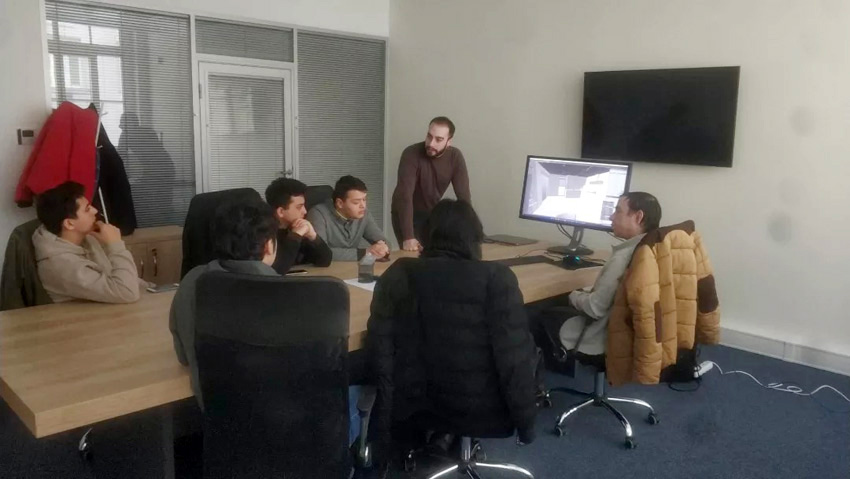 Prag’da eğitime başladılar