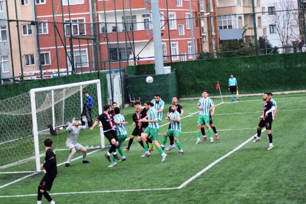 Yeşilova Esnafspor deplasmanda mağlup oldu 1-0