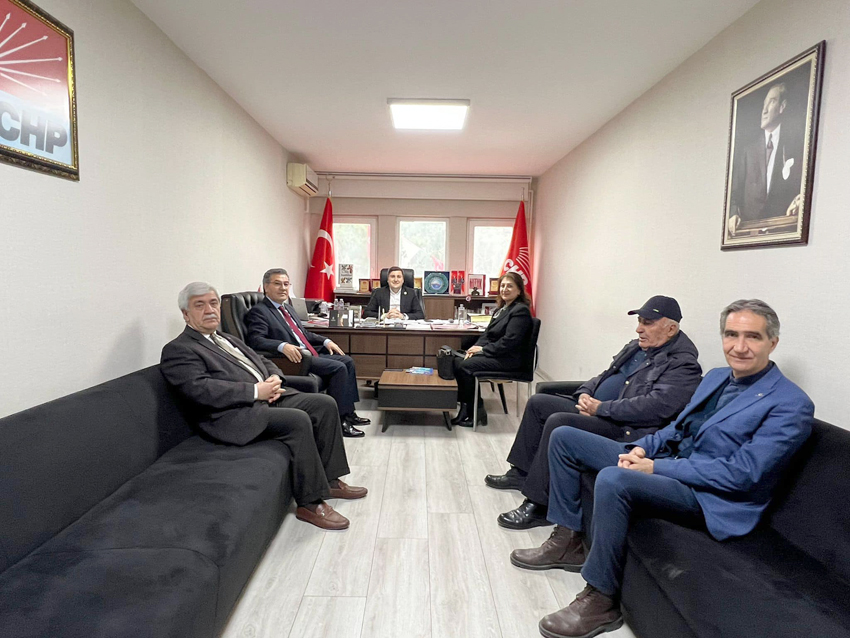 Aday adaylarından CHP’ye ziyaretler