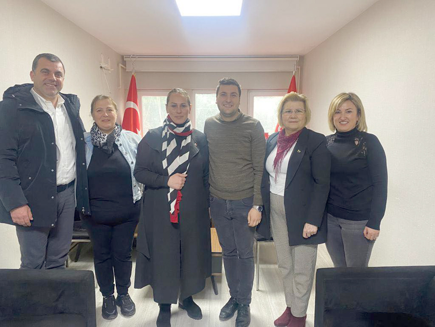 CHP’ye yeni üye katılımı