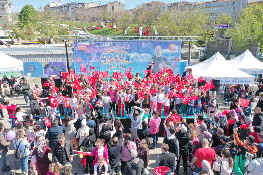 Silivri ve Hatay’da Çocuklar 23 Nisan sevinci yaşadı