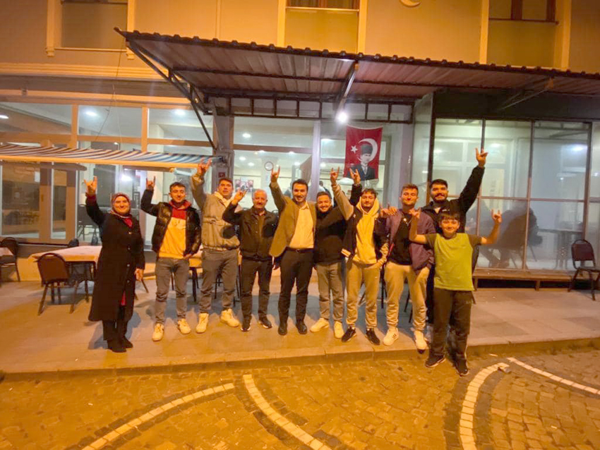MHP’liler Kadıköy, Gazitepe ve Çantalılarla buluştu